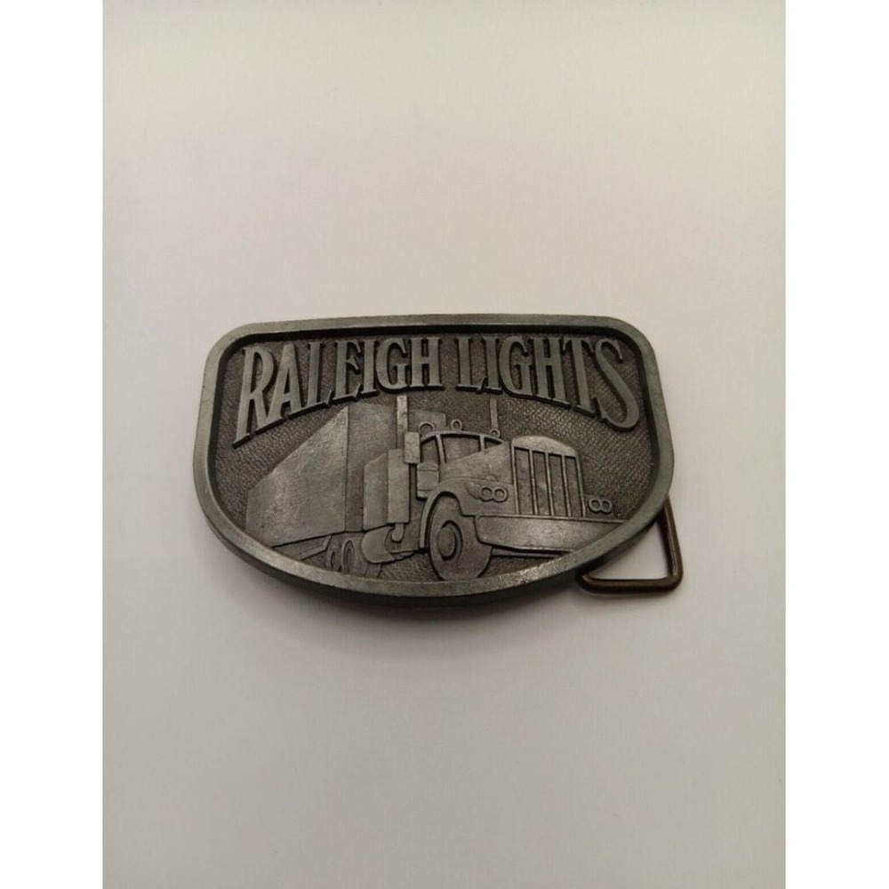 Raleigh Lights Belt Buckle Vintage Trucker Promo Semi Truck Metal Tobacco USA‎